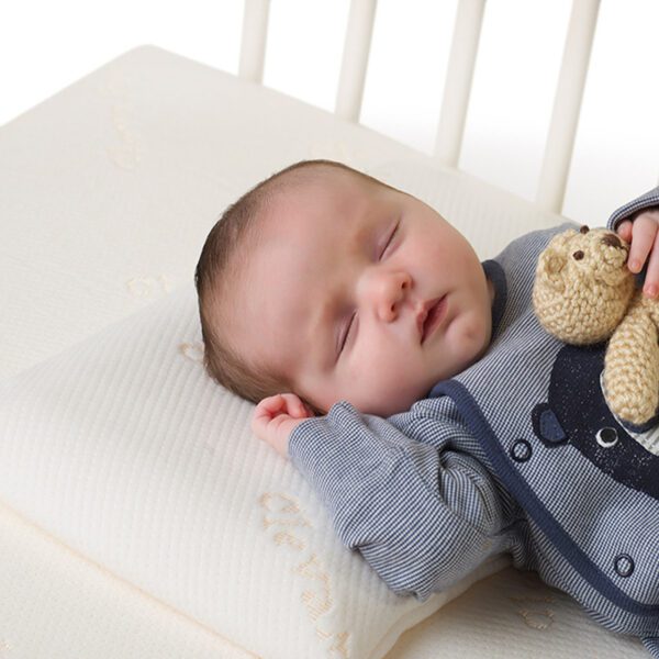 Clevamama ClevaFoam Baby Pillow - Image 2